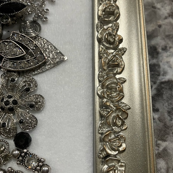 HANDMADE JEWELRY ART COLLAGE IN BLACK/WHITE/SILVER. OOAK 💝 HANDMADE - Picture 10 of 15